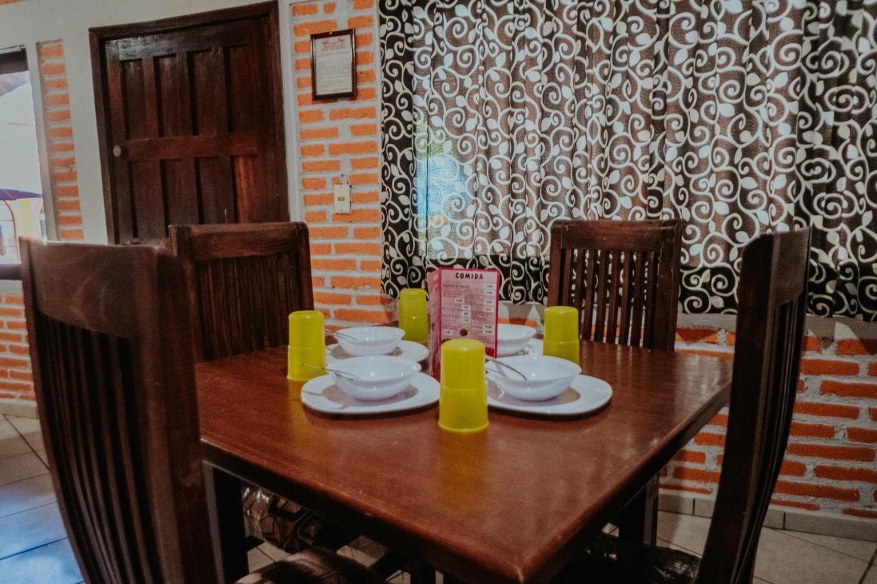 Bungalows Flamingos ริงกอน เด กัวยาบิโตส ภายนอก รูปภาพ