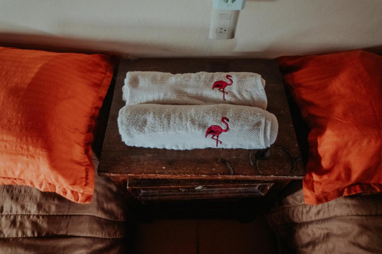 Bungalows Flamingos ริงกอน เด กัวยาบิโตส ภายนอก รูปภาพ